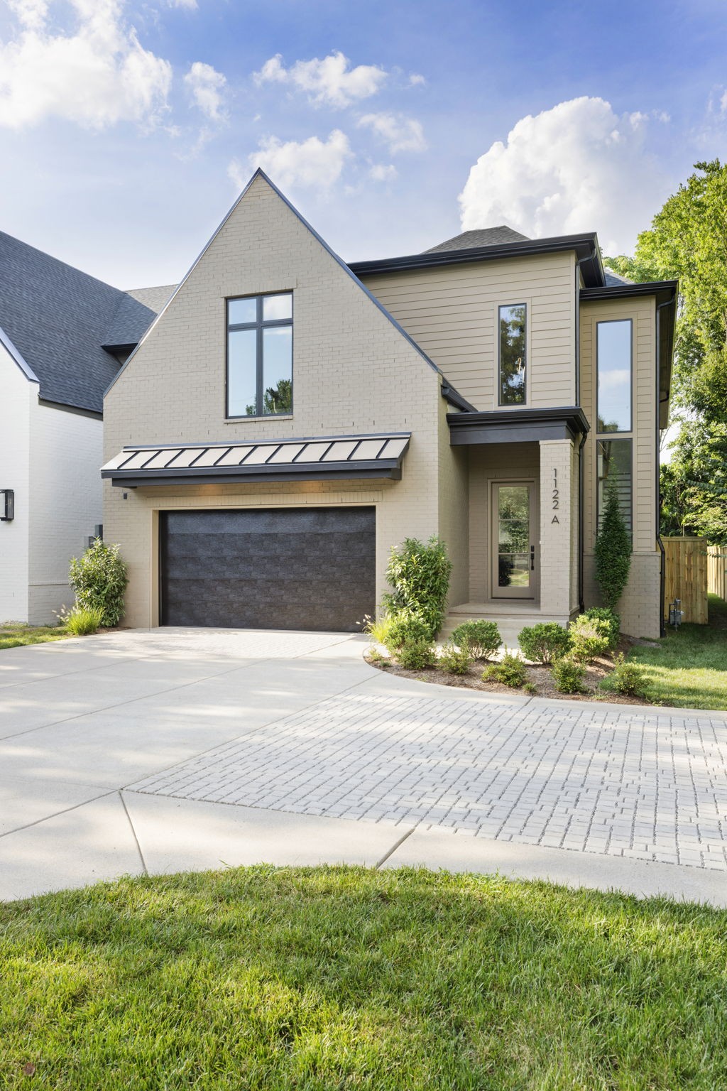 1122A Biltmore Dr
