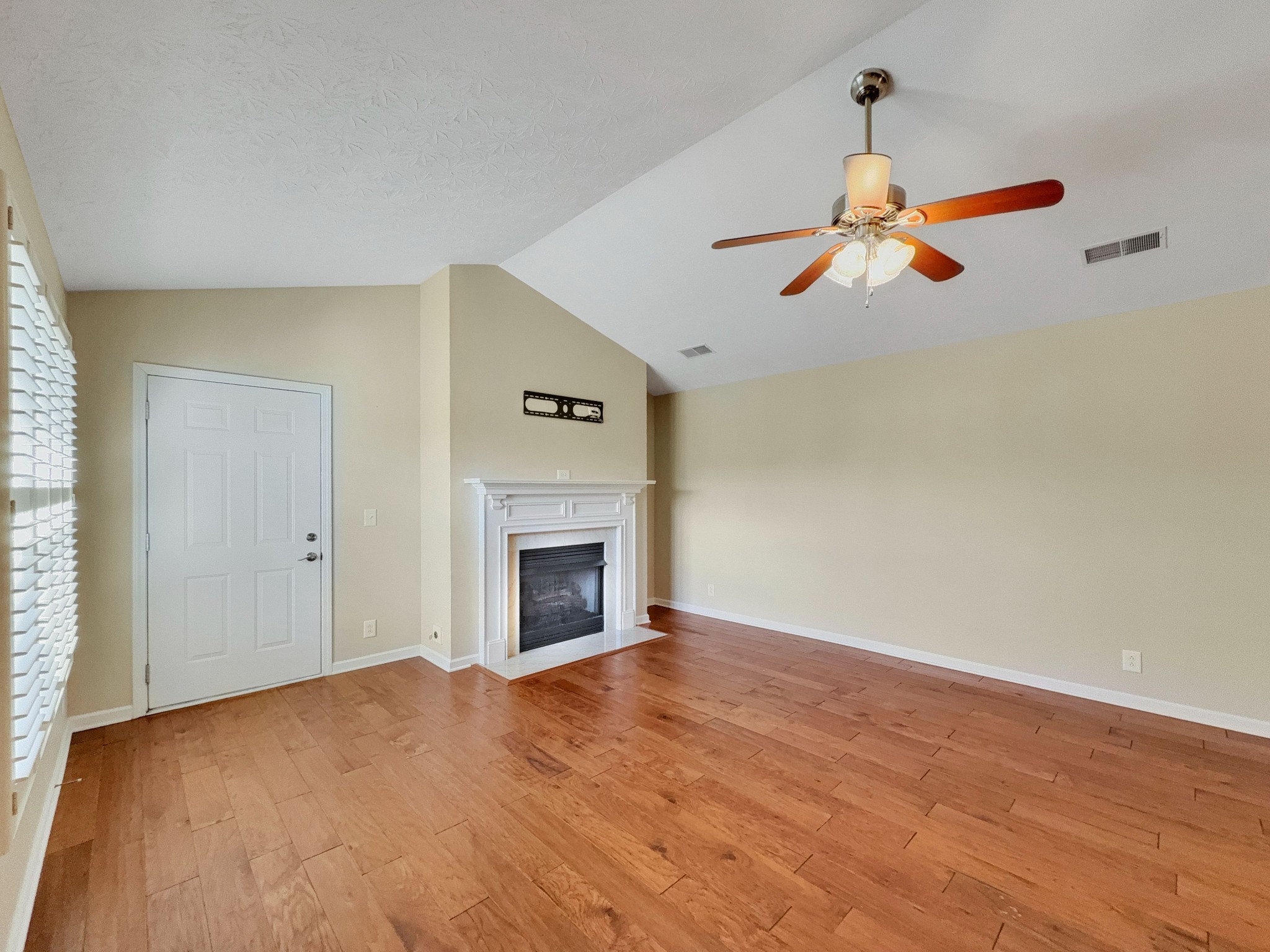 395 Devon Chase Hl 3804