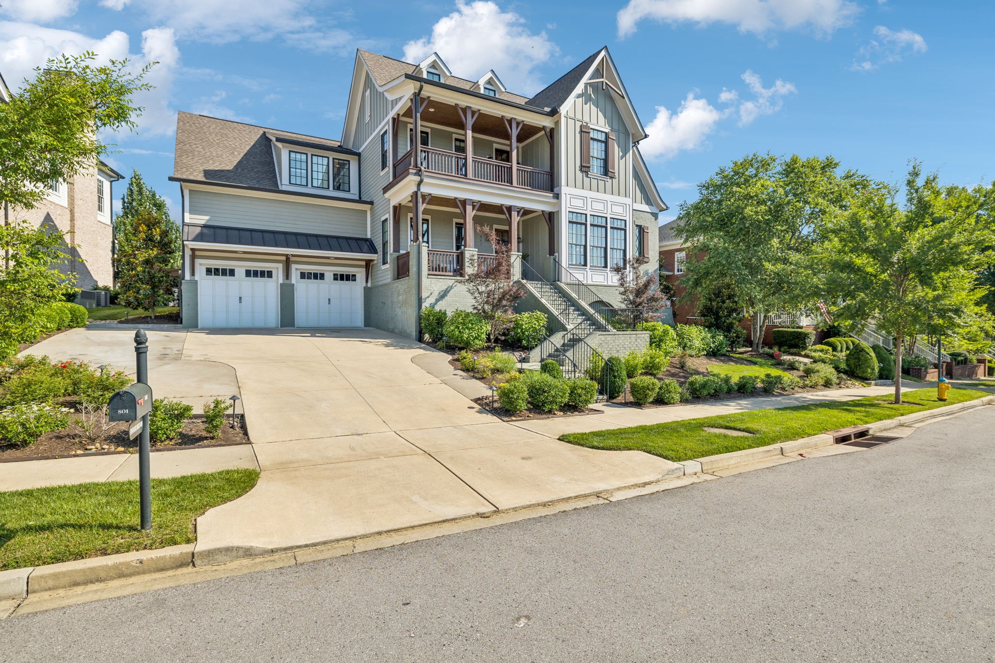 801 Stonewater Blvd