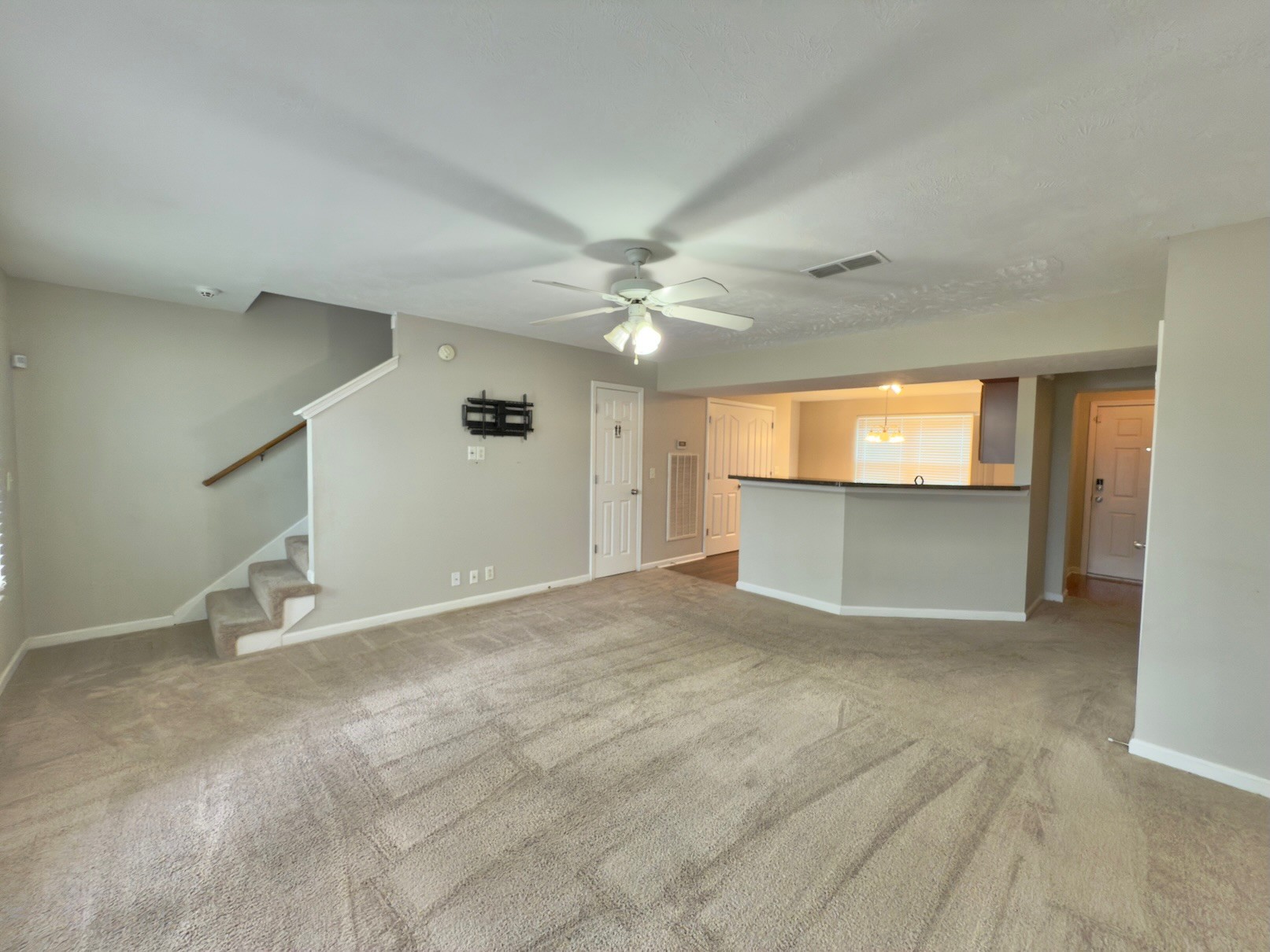 232 Arapaho Dr