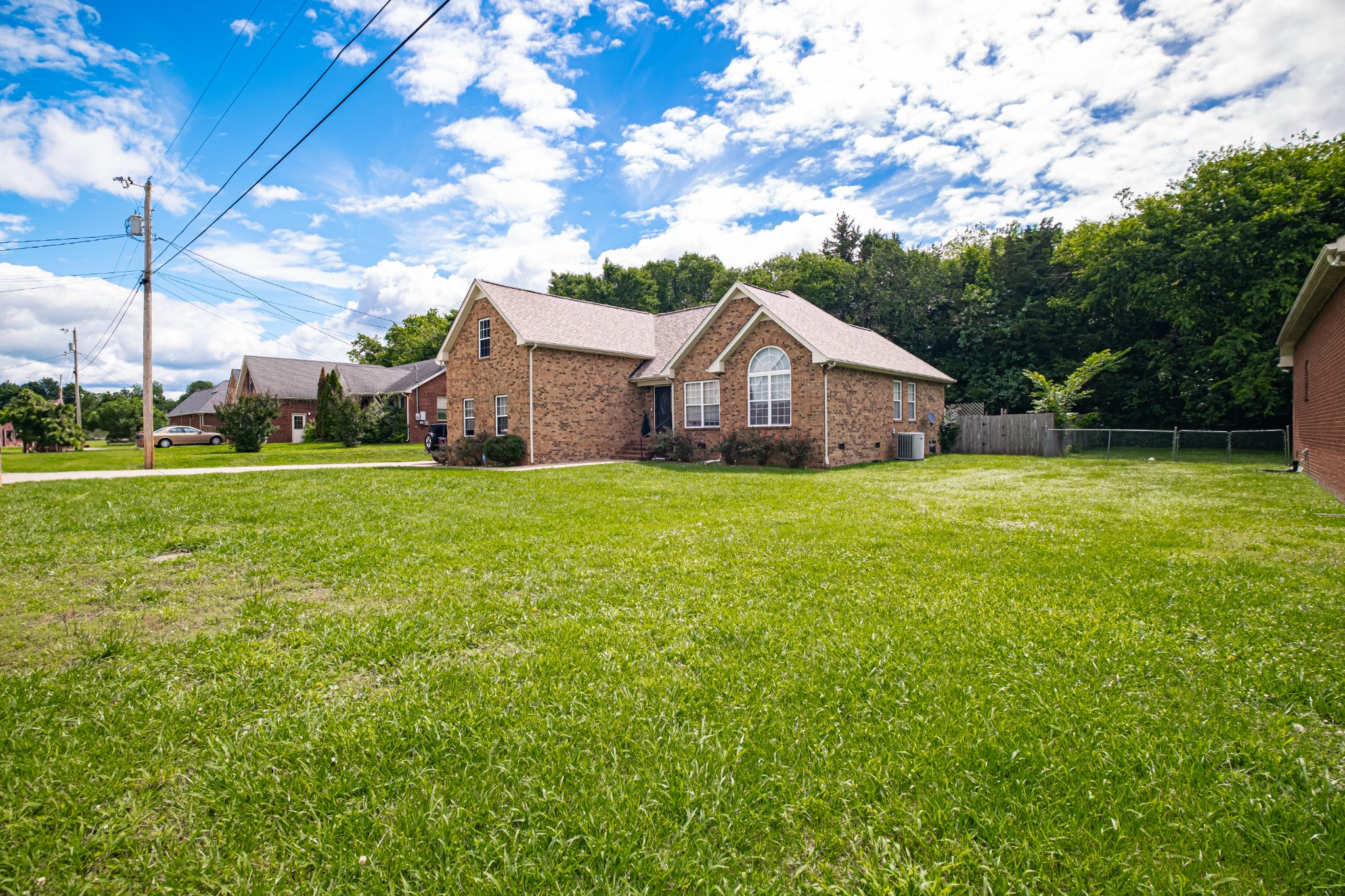 336 Shelby Cir