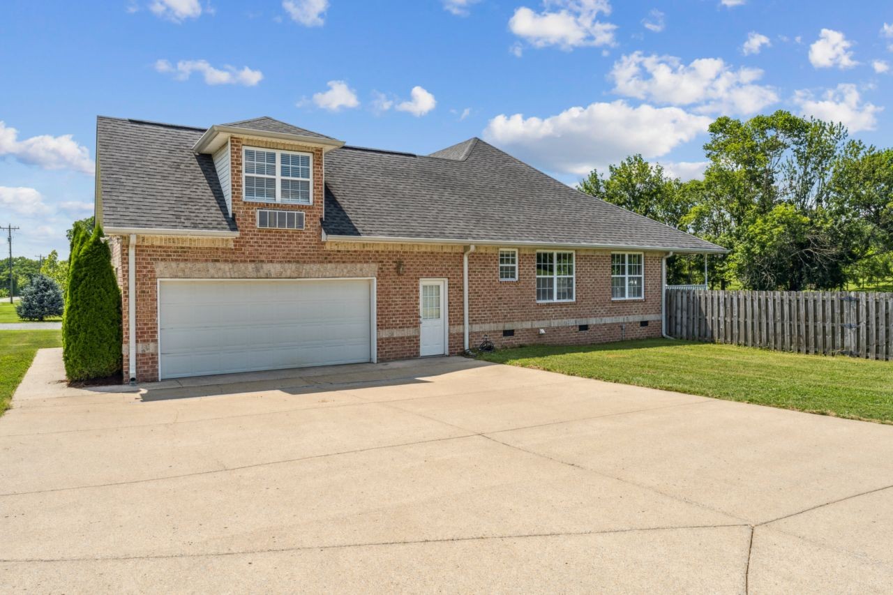 156 Lindsey Hollow Rd