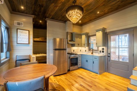 Photo of 340 Oak Dr, Smithville, TN 37166 (MLS # 3124593)