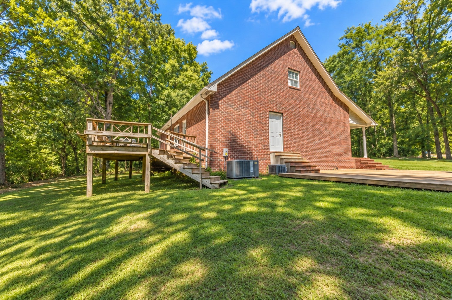 7061 E Plunders Creek Rd
