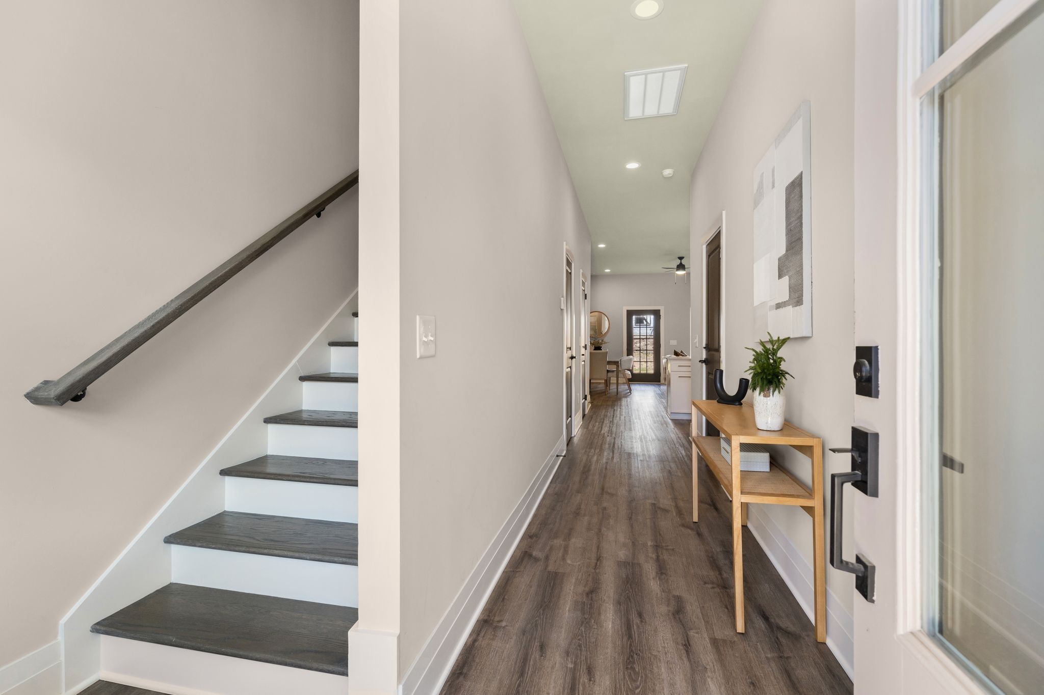 1048 Noble Loop 30