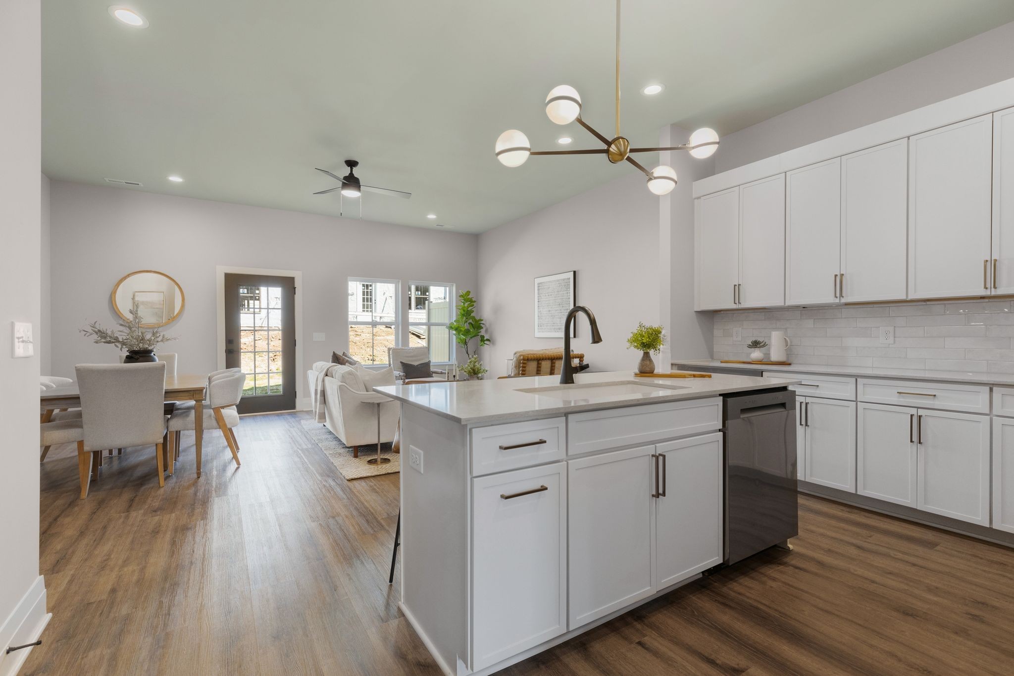 1048 Noble Loop 30