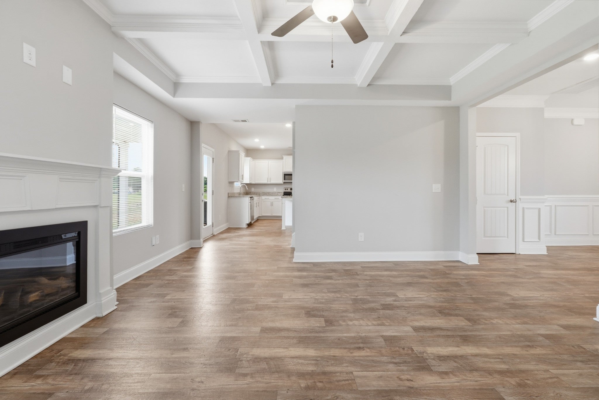 2255 Viking Ct