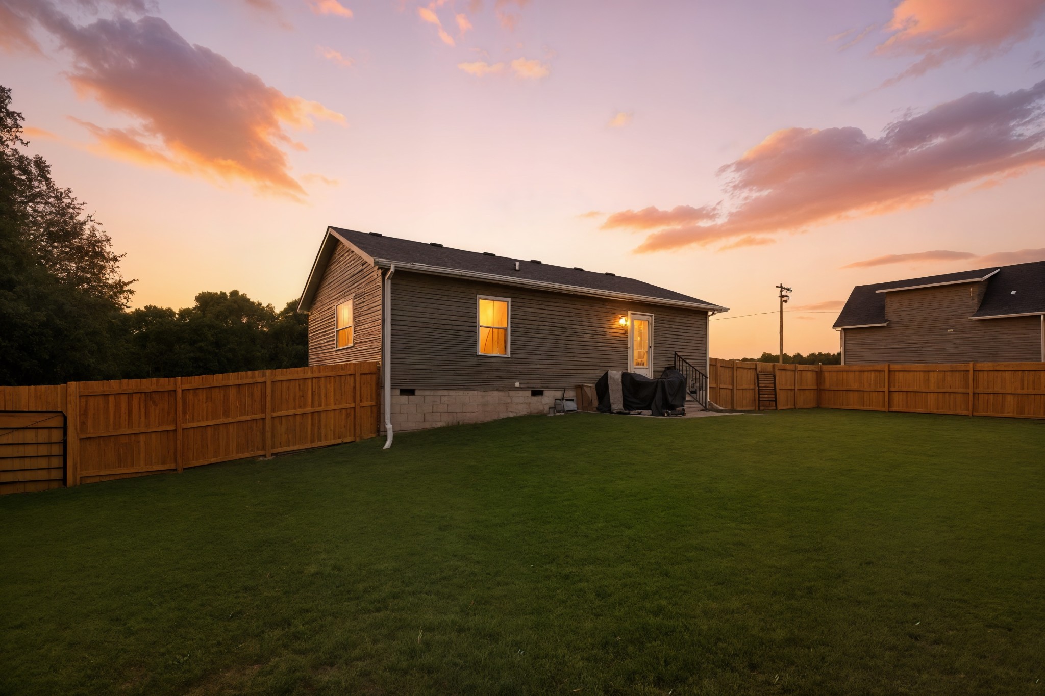 52 Pleasant Ln