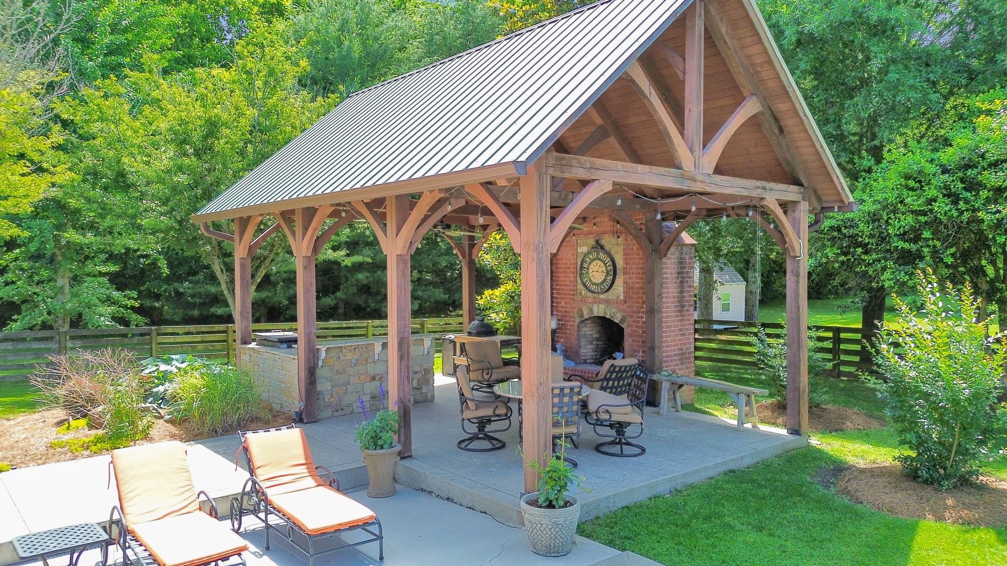 3285 Blazer Rd