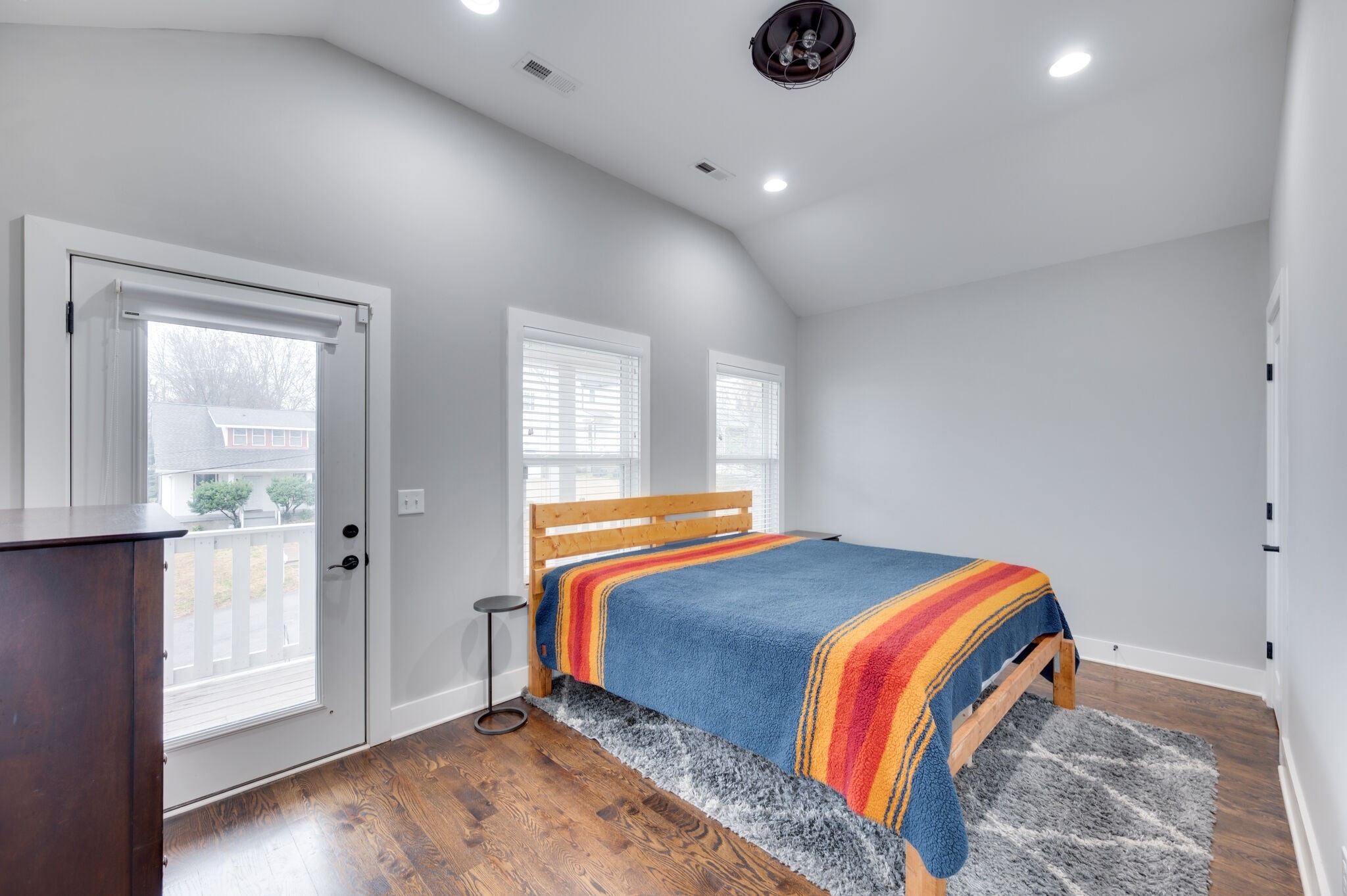 Nashville, Tennessee 37210, United States, 4 Bedrooms Bedrooms, ,3 BathroomsBathrooms,Residential,Active,122976