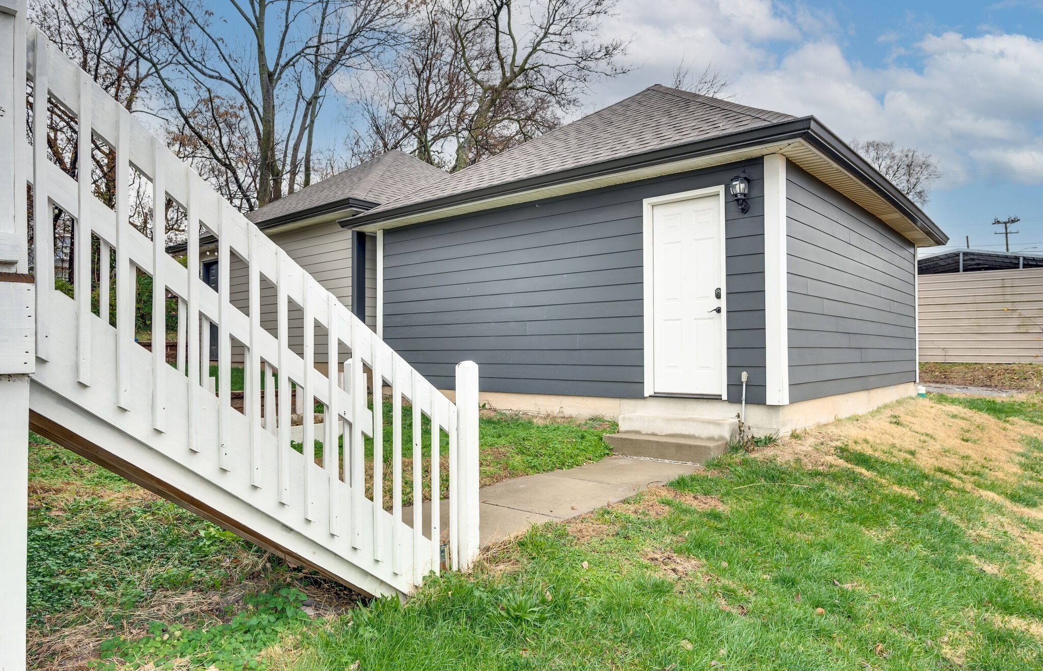 Nashville, Tennessee 37210, United States, 4 Bedrooms Bedrooms, ,3 BathroomsBathrooms,Residential,Active,122976