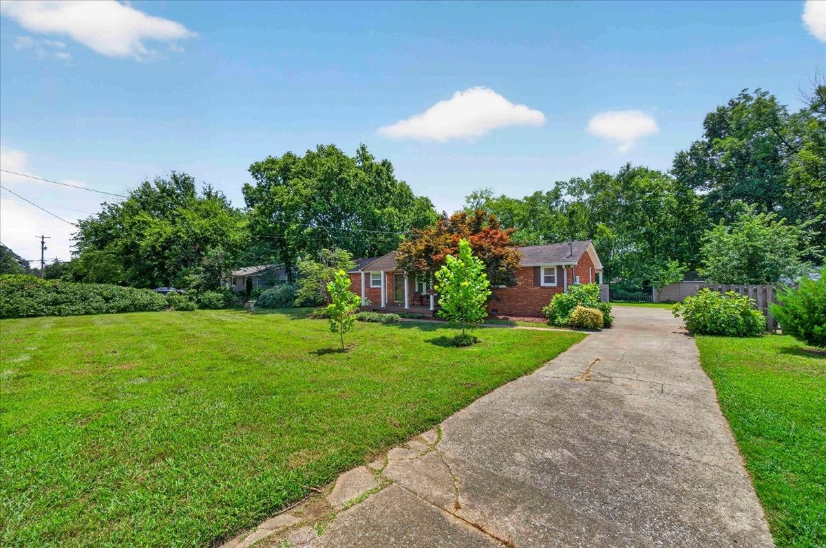 309 Stable Rd