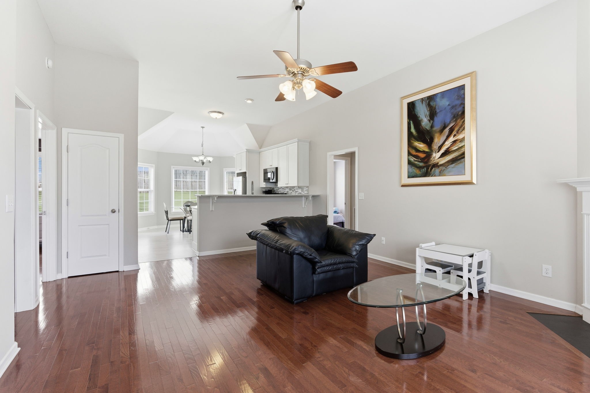 686 Whispering Breeze