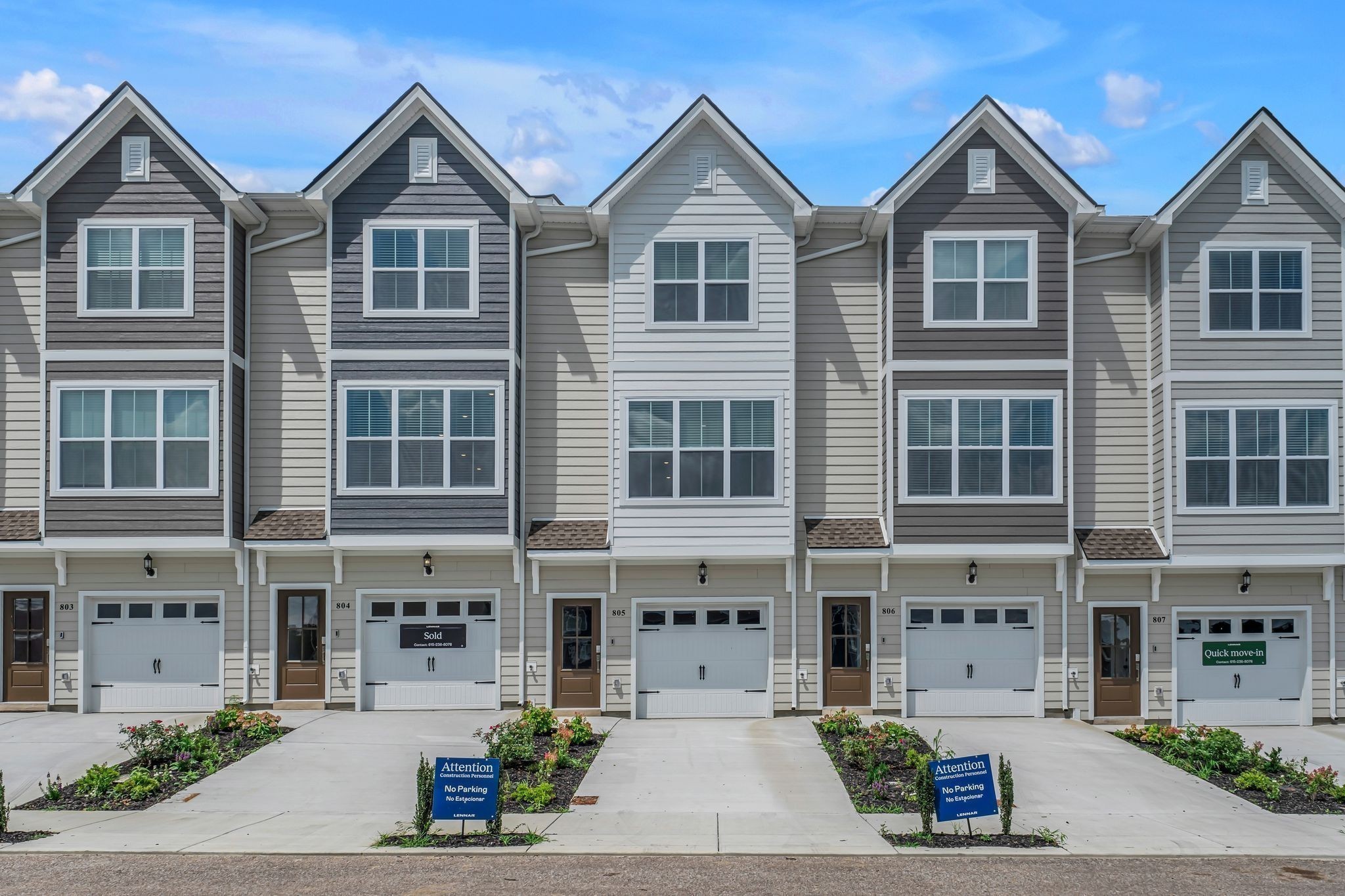Photo 1 of 10 — 707 Taylor Dr, Chapel Hill, TN 37034