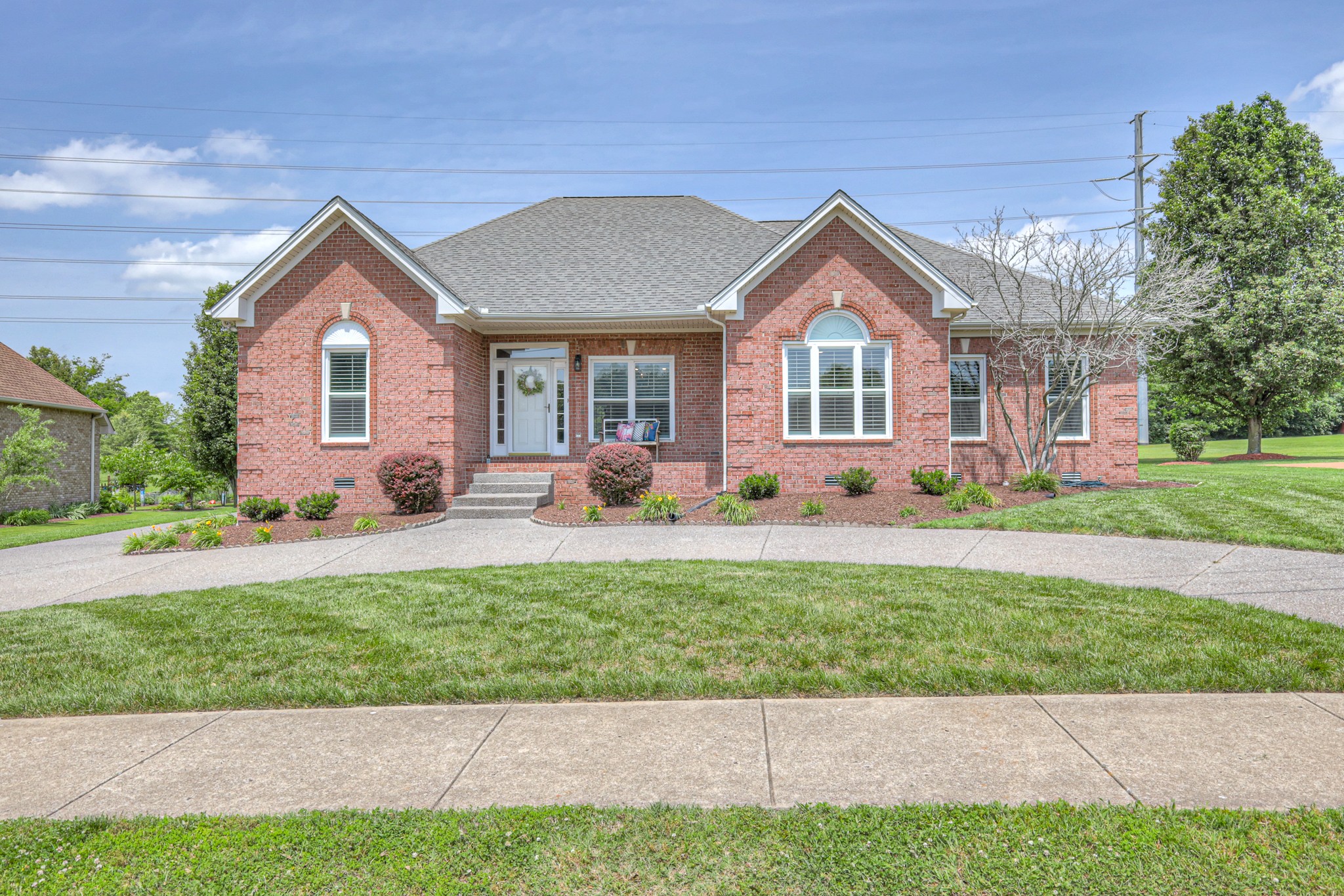 120 Tamaras Way