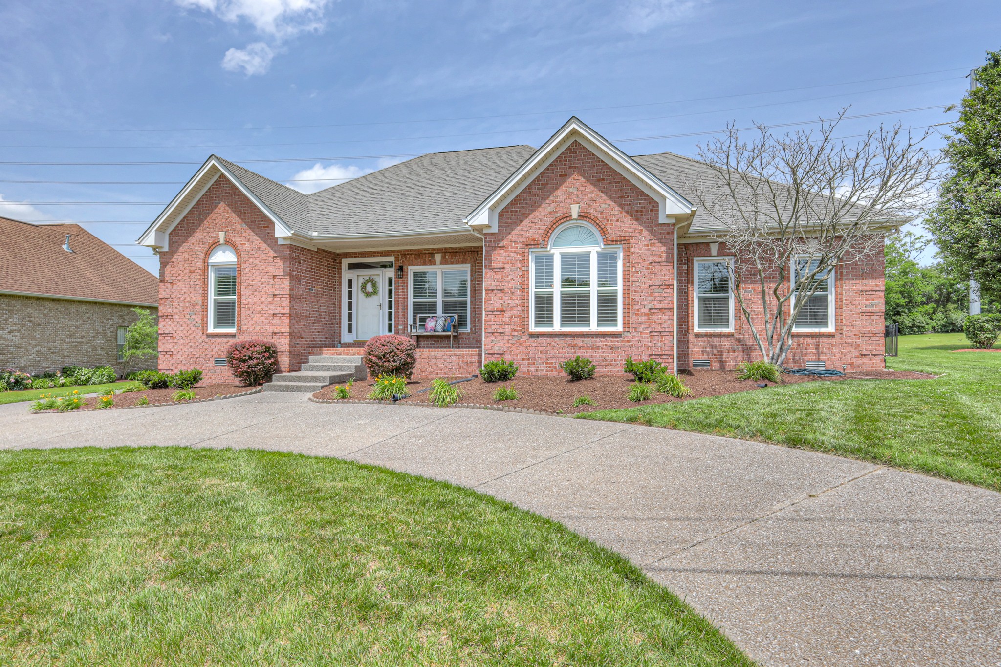 120 Tamaras Way