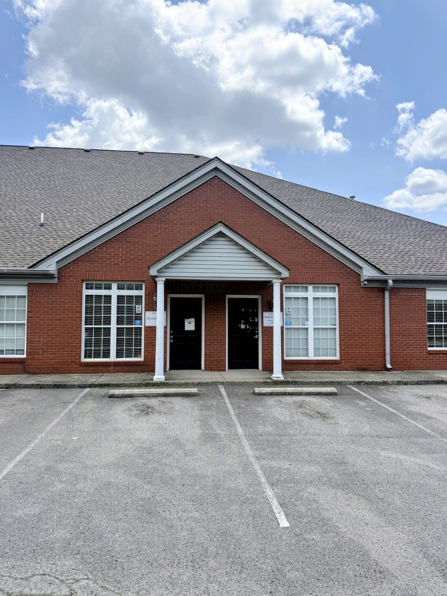 10579 Cedar Grove Rd