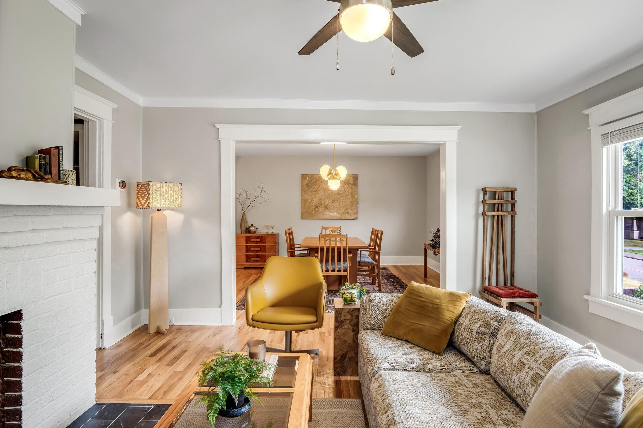 1127 Sharpe Ave