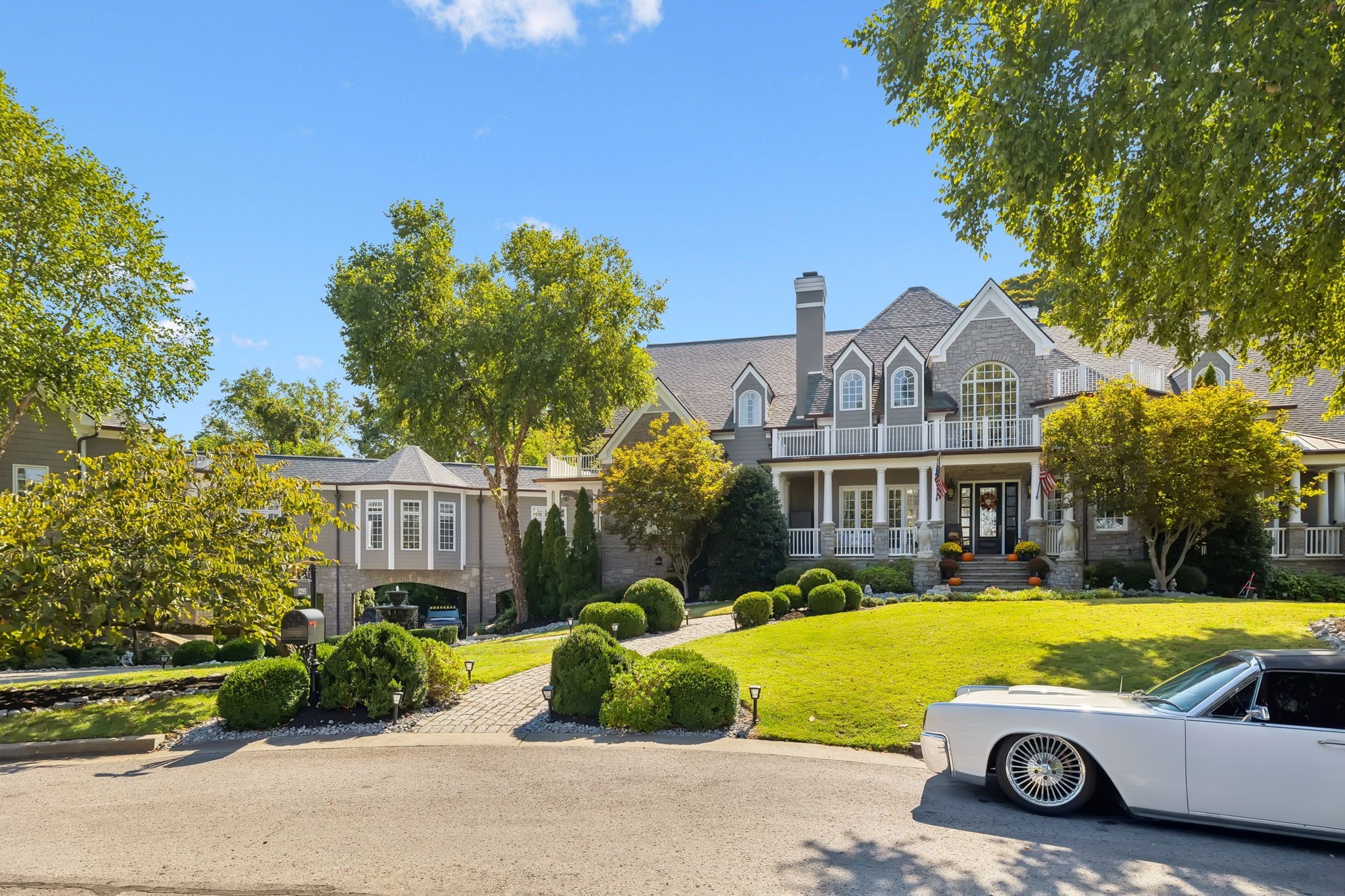 1255 Morning Glory Ct