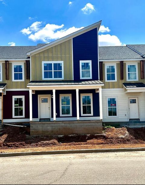 1598 S Watkins Street Chattanooga TN 37404