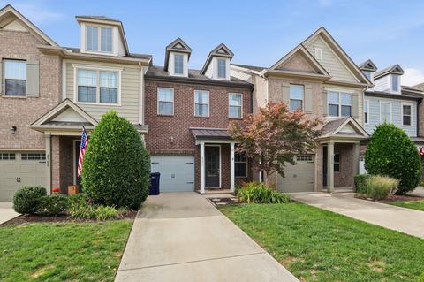 2572 Wellesley Square Dr Thompsons Station TN 37179