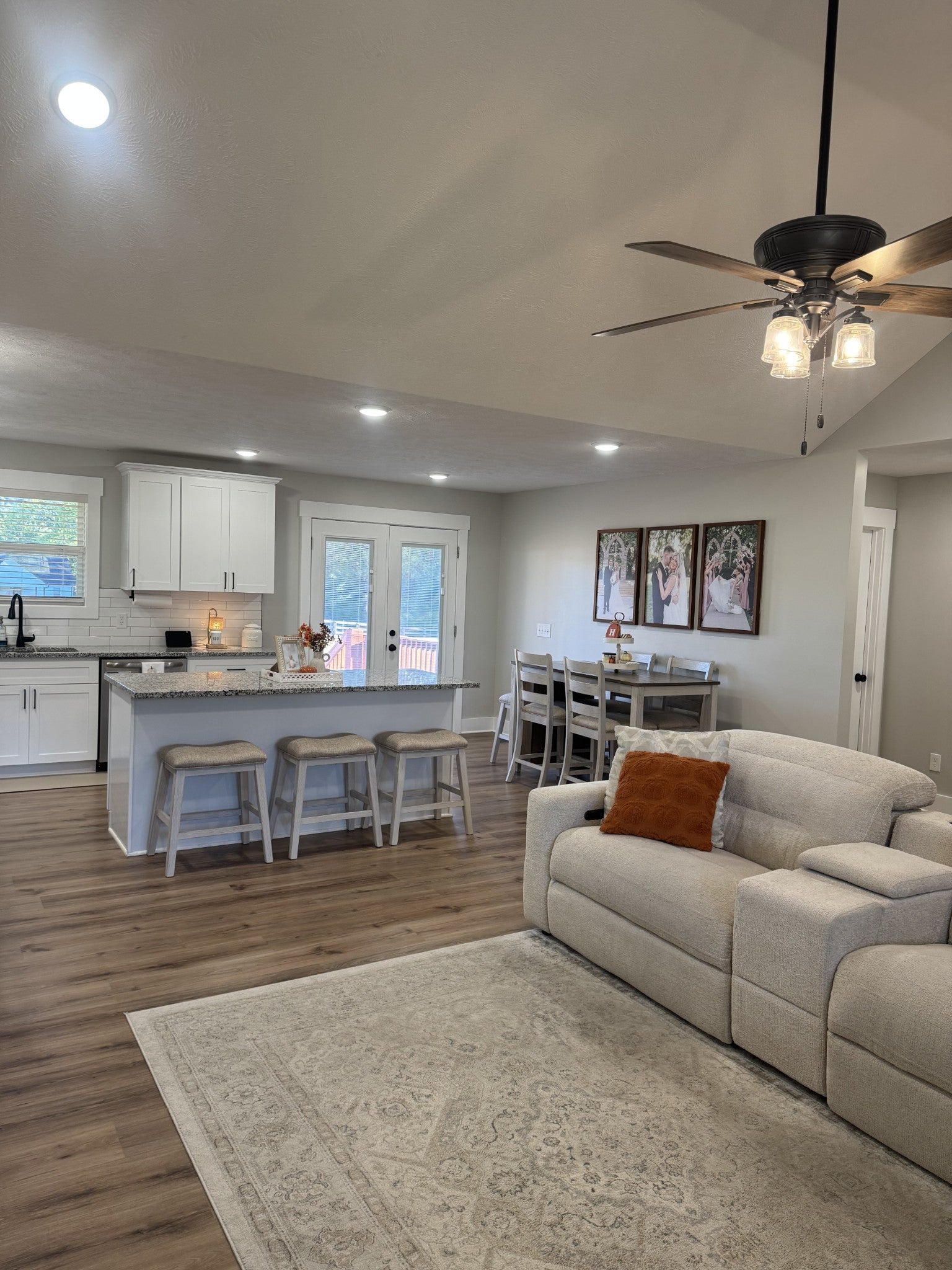 1513 Ellie Claire Way
