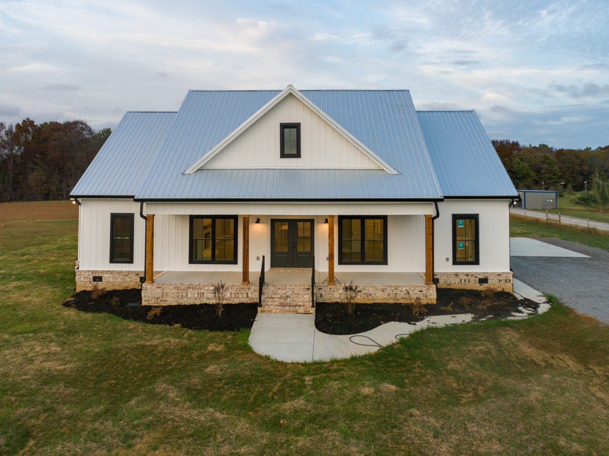 350 Laws Hill Rd