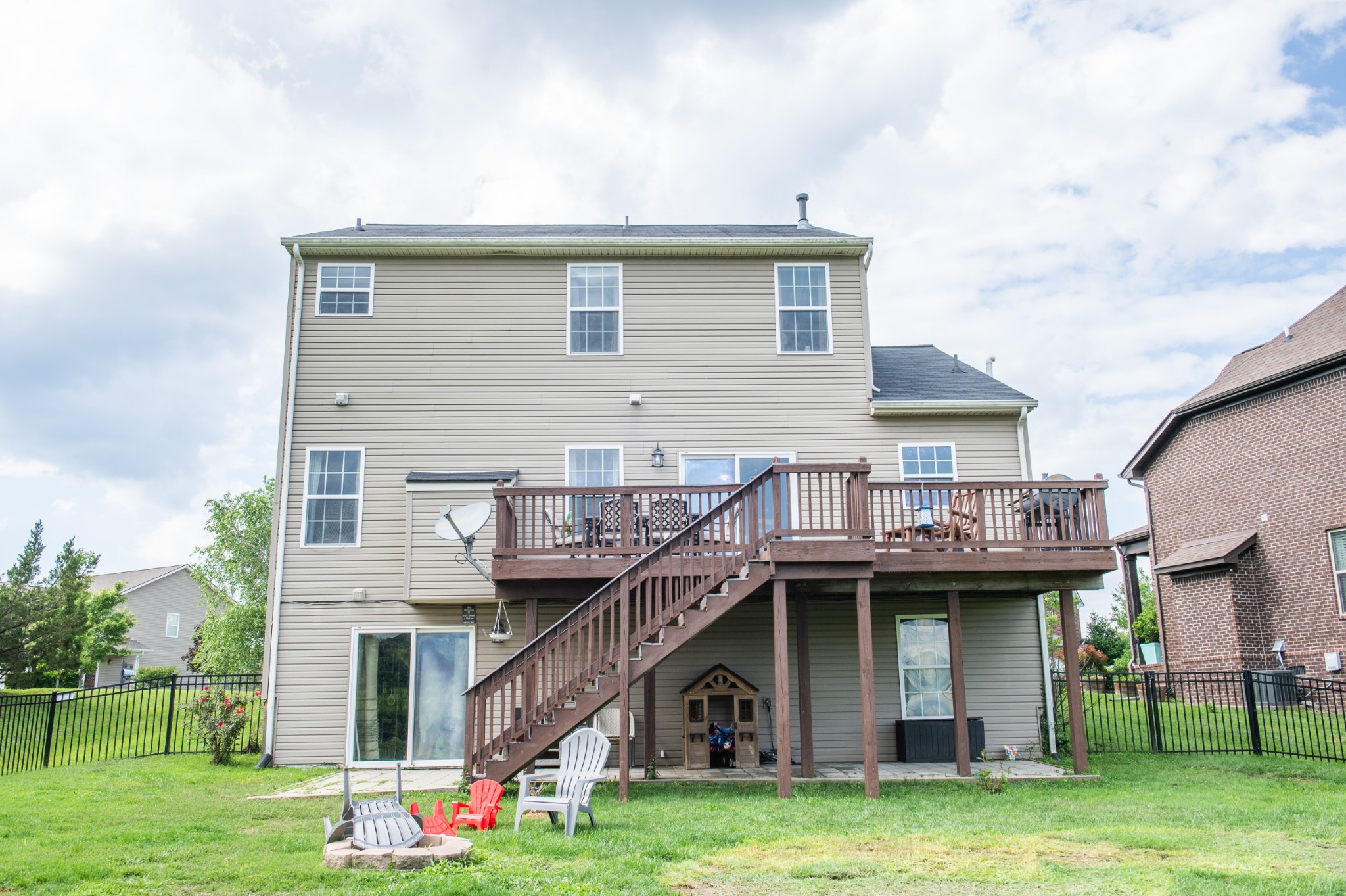 736 Wolfeboro Lane