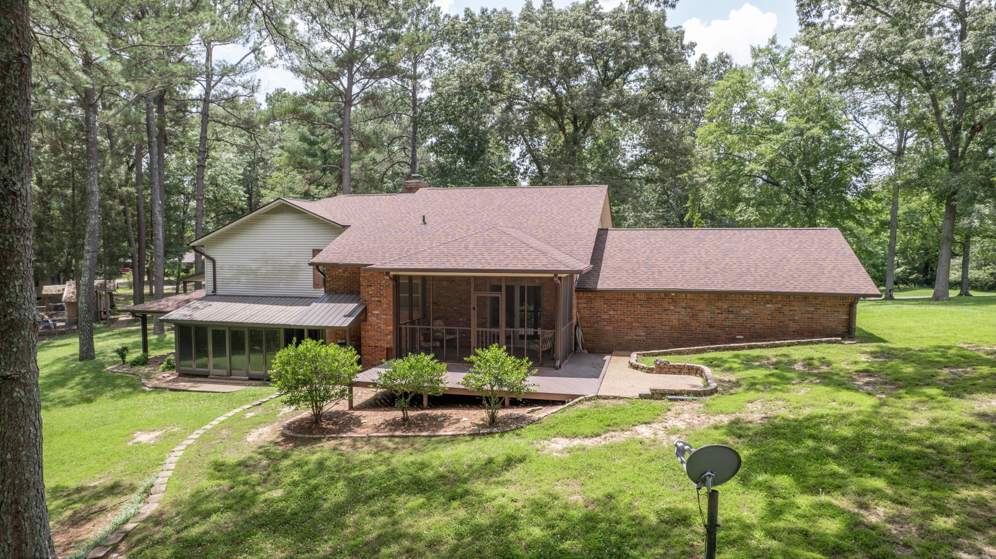 115 Mostly Locust Dr