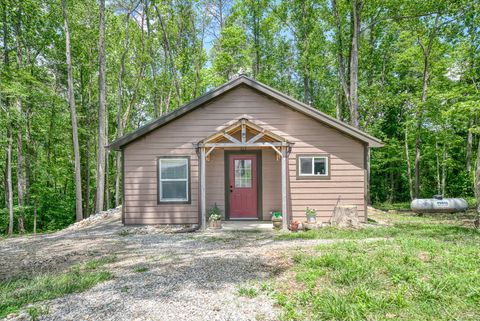 3269 Moodyville Rd Byrdstown TN 38549