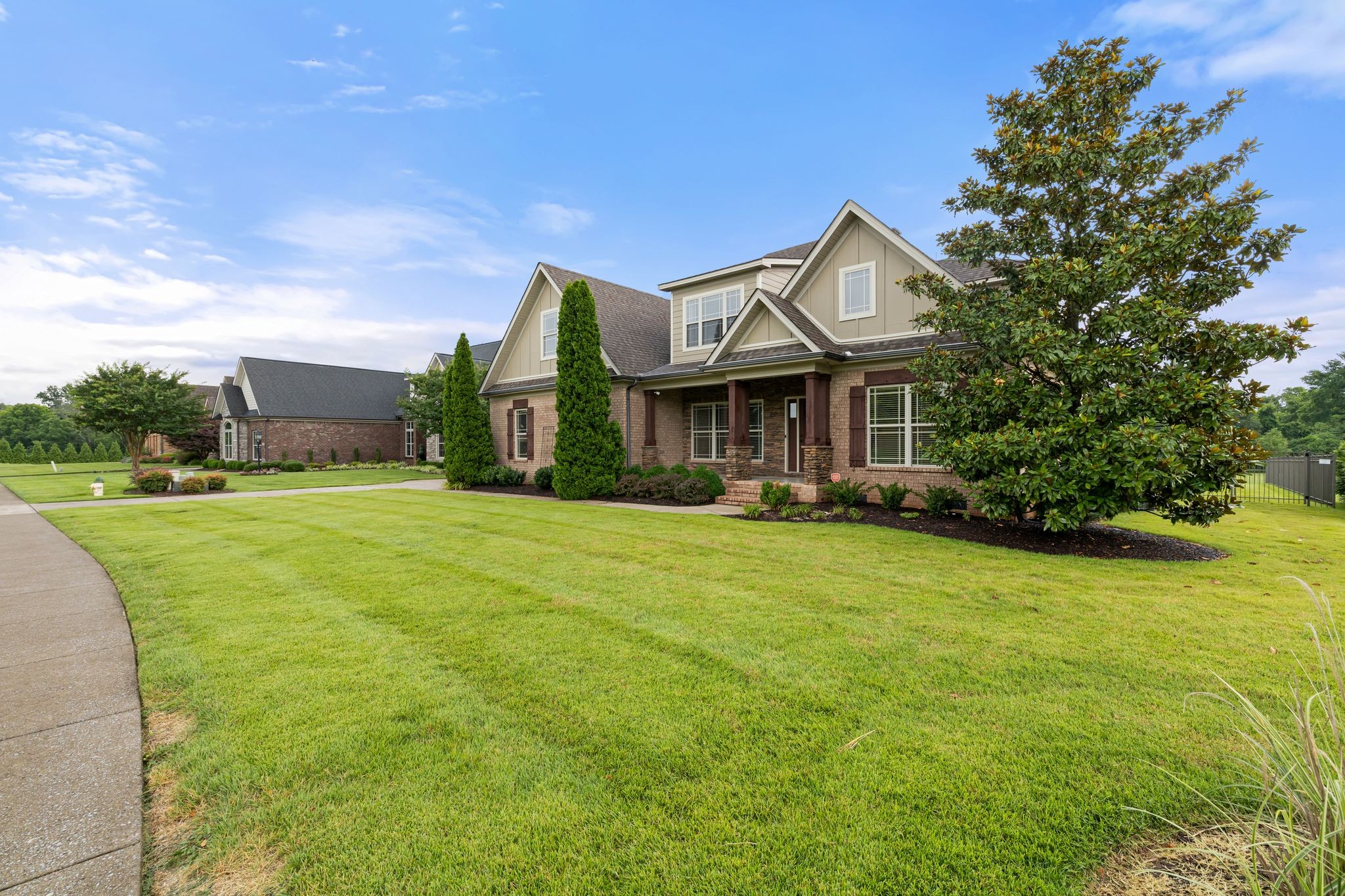 1118 Averwater Run