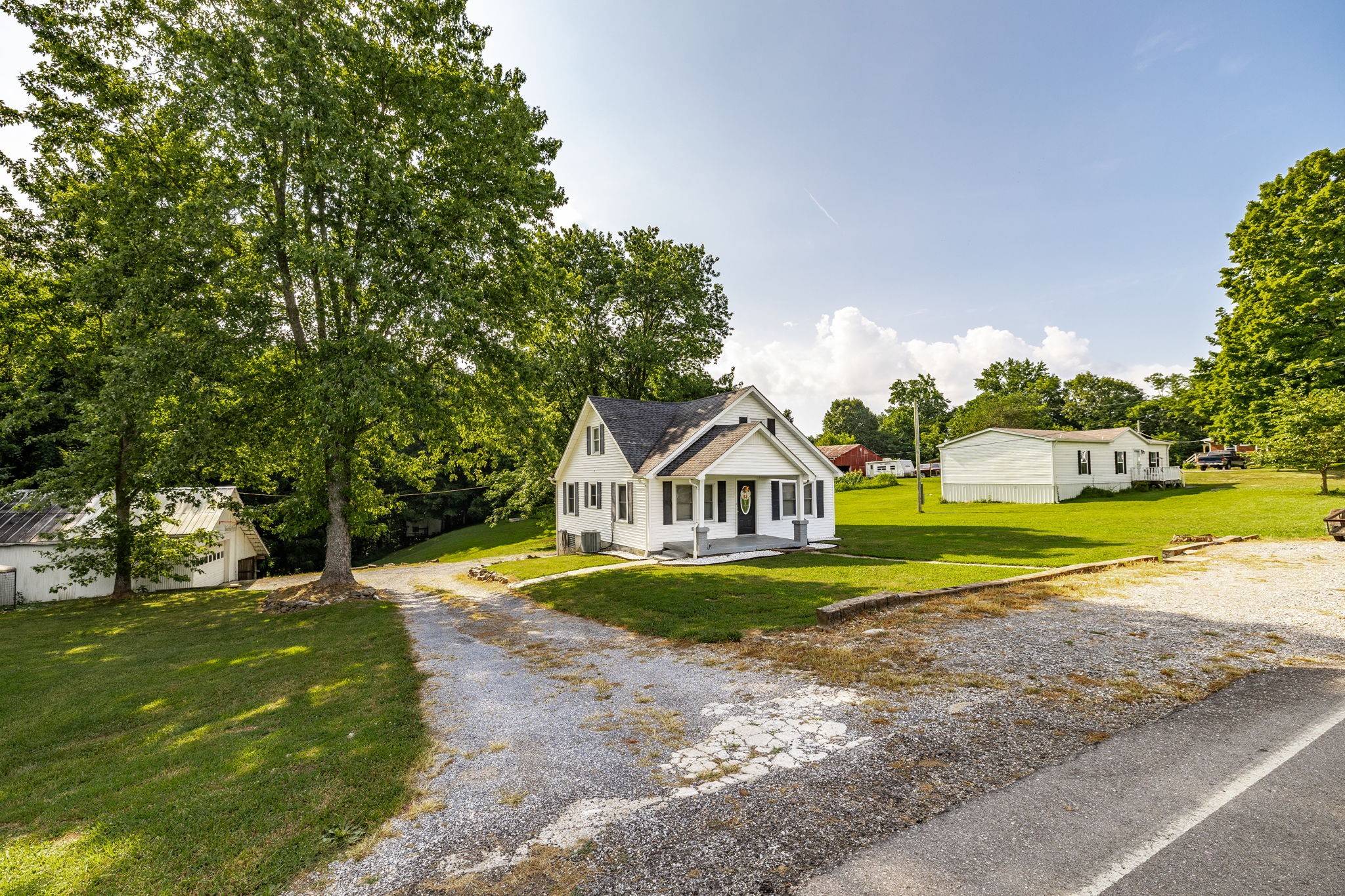 653 Drury Ridge Rd