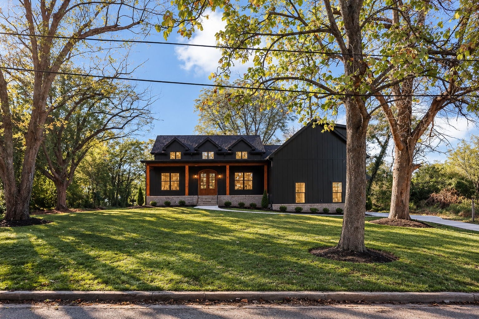 317 Maple St