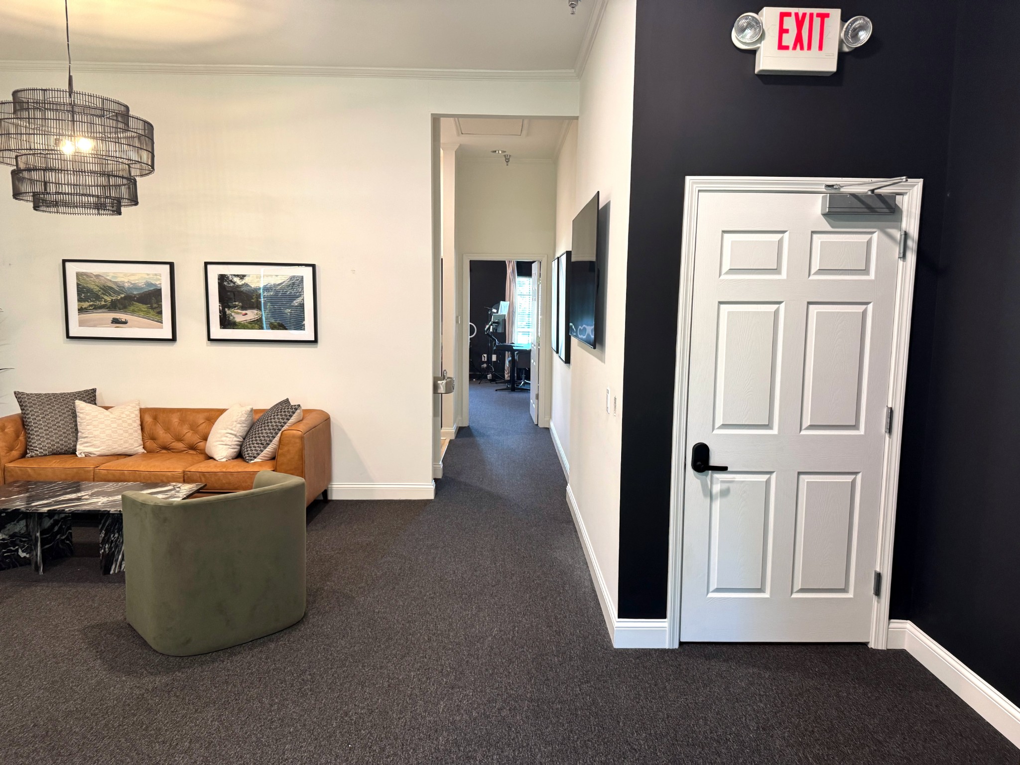 311 S Royal Oaks Blvd