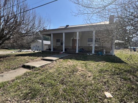 355 Mayland Loop Crossville TN 38571