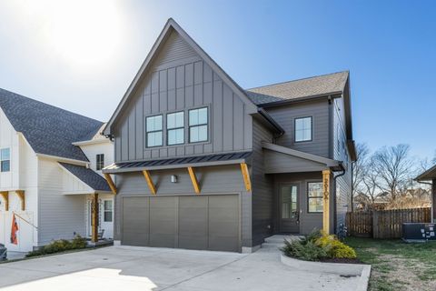 2610A Barclay Dr Nashville TN 37206