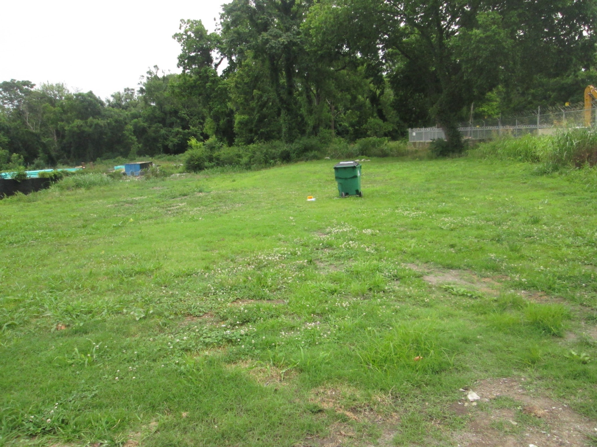 listing at 1228 Lewis St, Nashville