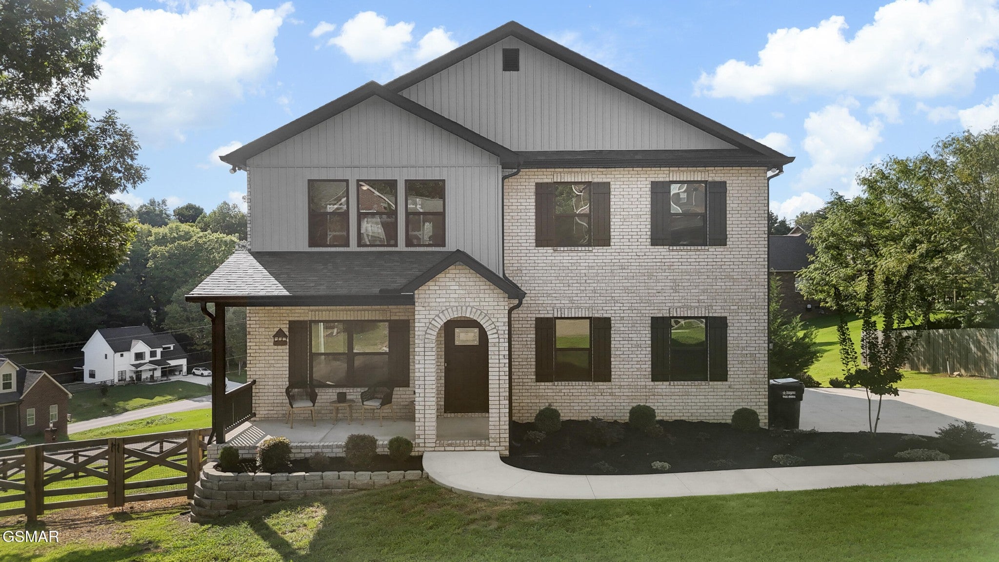 1007 Crown Ridge Lane