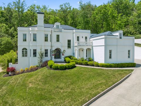 1077 Stockett Dr Nashville TN 37221