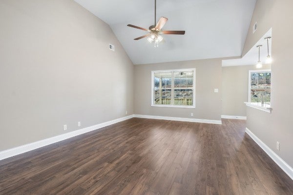 125 Ardell Dr