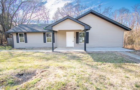 810 Central Ave Clarksville TN 37040