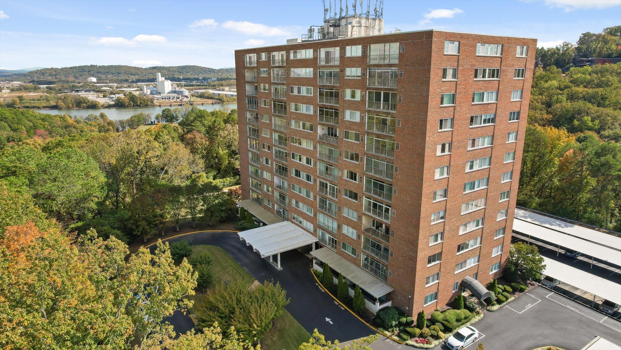 1414 Continental Drive 305