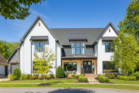 3078 Allenwood Dr Thompsons Station TN 37179