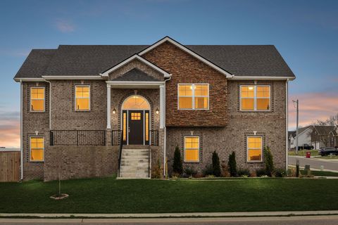 3565 Torrington Ln Clarksville TN 37042