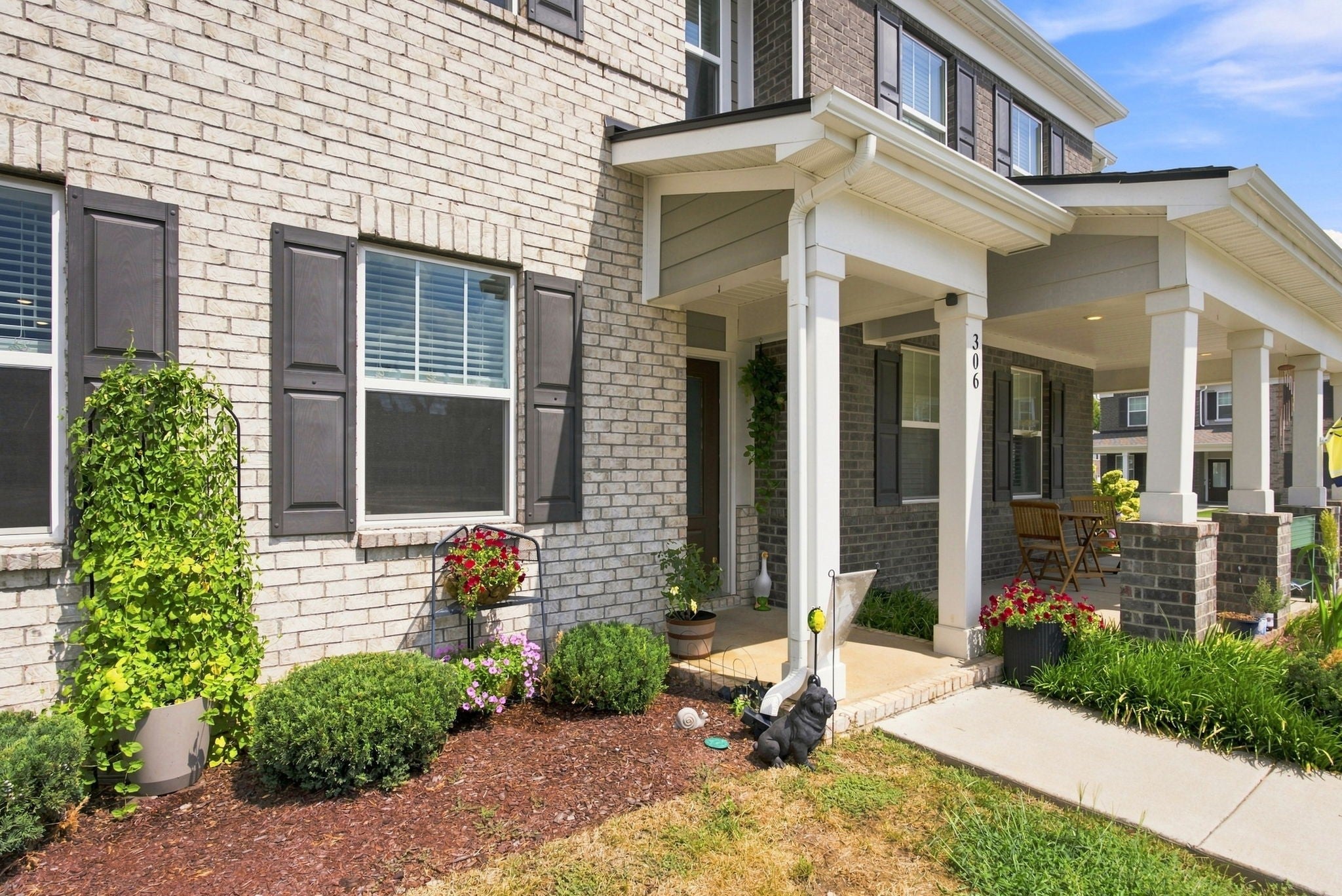 306 Lydia Dr
