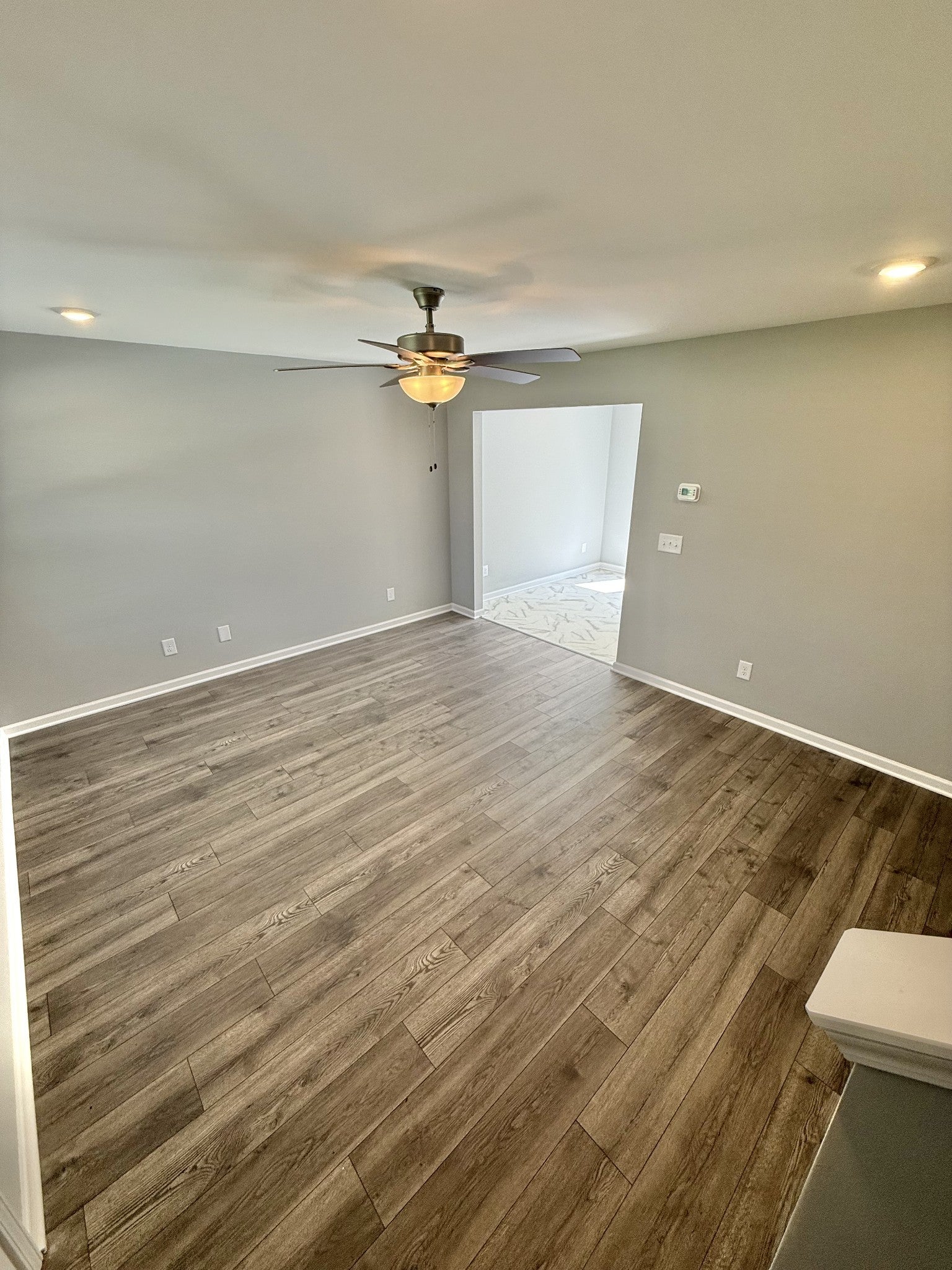 100 Stonehenge Cir