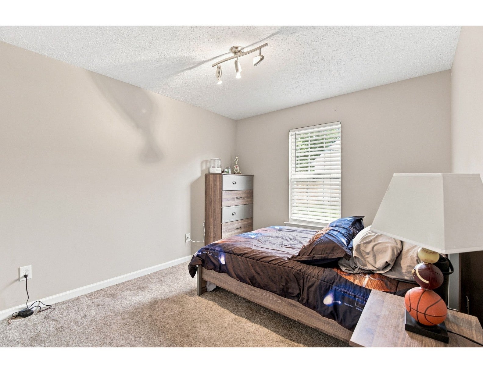 309 Long Creek Dr