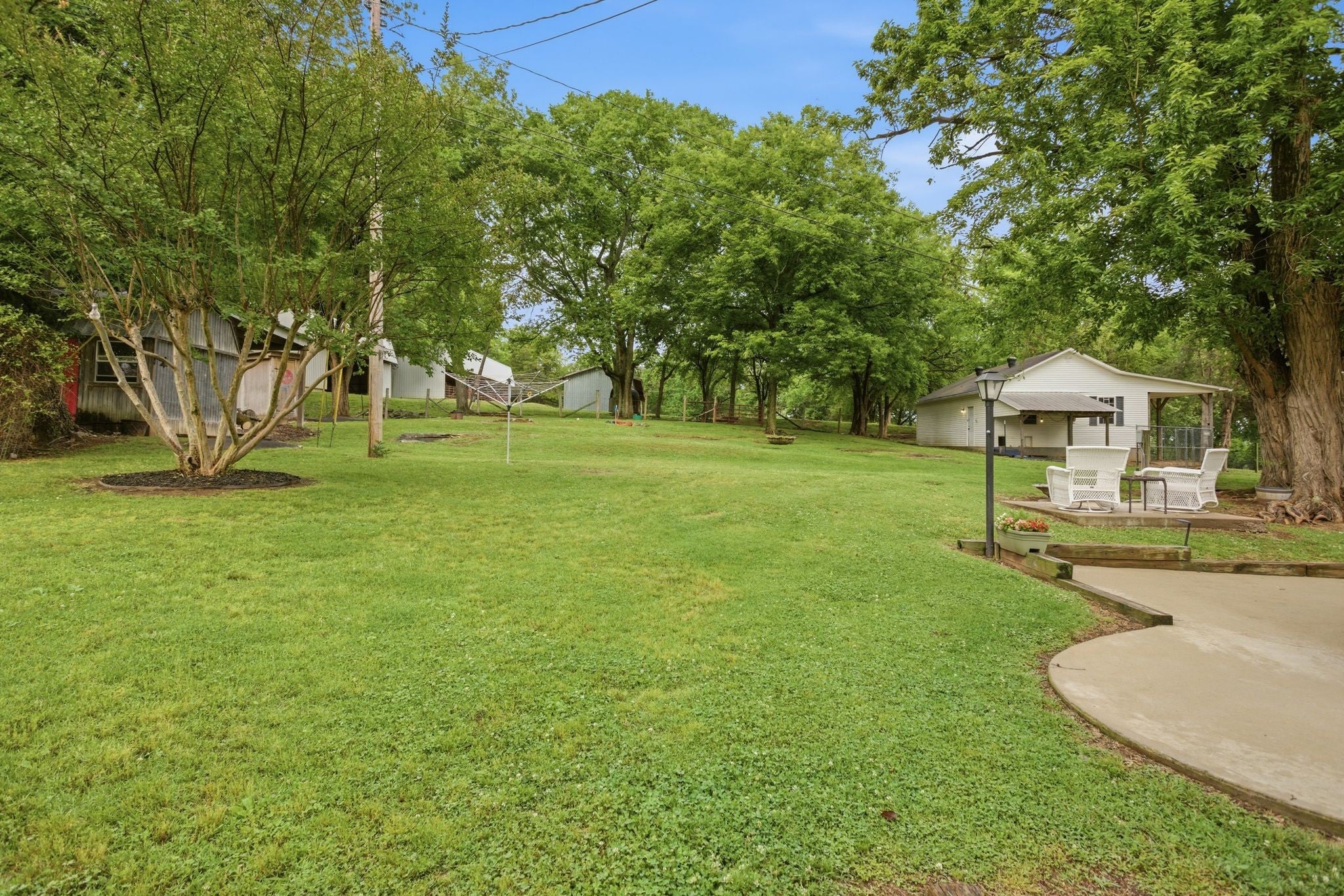 6222 Cayce Ln, Columbia, TN, 38401, USA, 2 Bedrooms Bedrooms, ,1 BathroomBathrooms,Residential,Active,6222 Cayce Ln,3221115