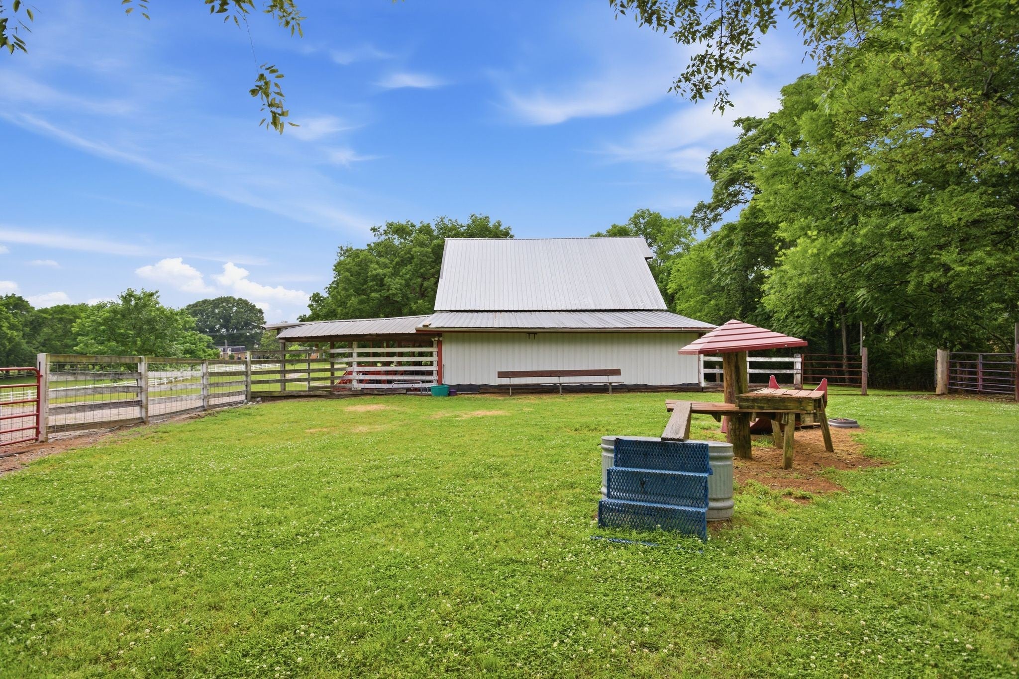 6222 Cayce Ln, Columbia, TN, 38401, USA, 2 Bedrooms Bedrooms, ,1 BathroomBathrooms,Residential,Active,6222 Cayce Ln,3221115