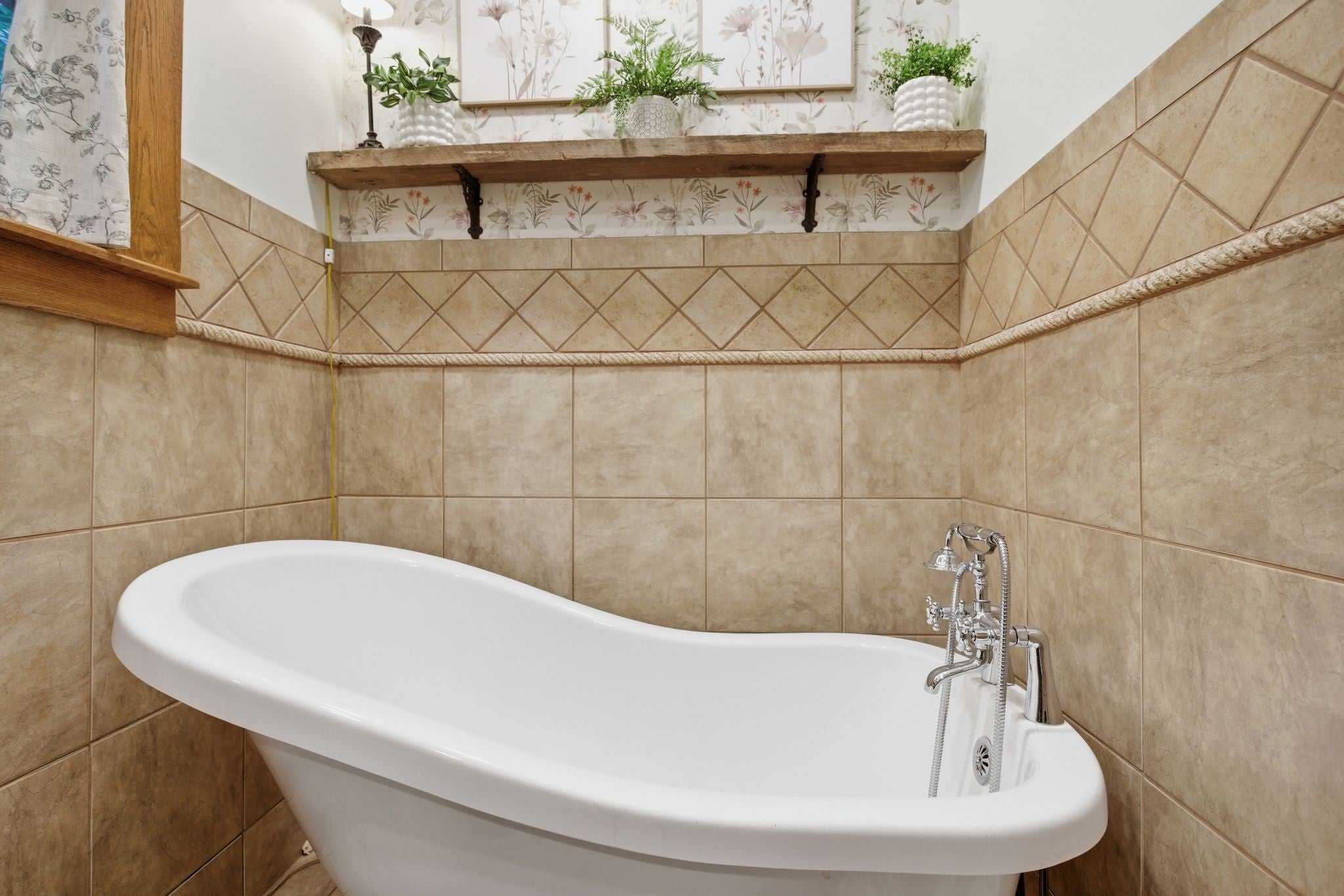 6222 Cayce Ln, Columbia, TN, 38401, USA, 2 Bedrooms Bedrooms, ,1 BathroomBathrooms,Residential,Active,6222 Cayce Ln,3221115